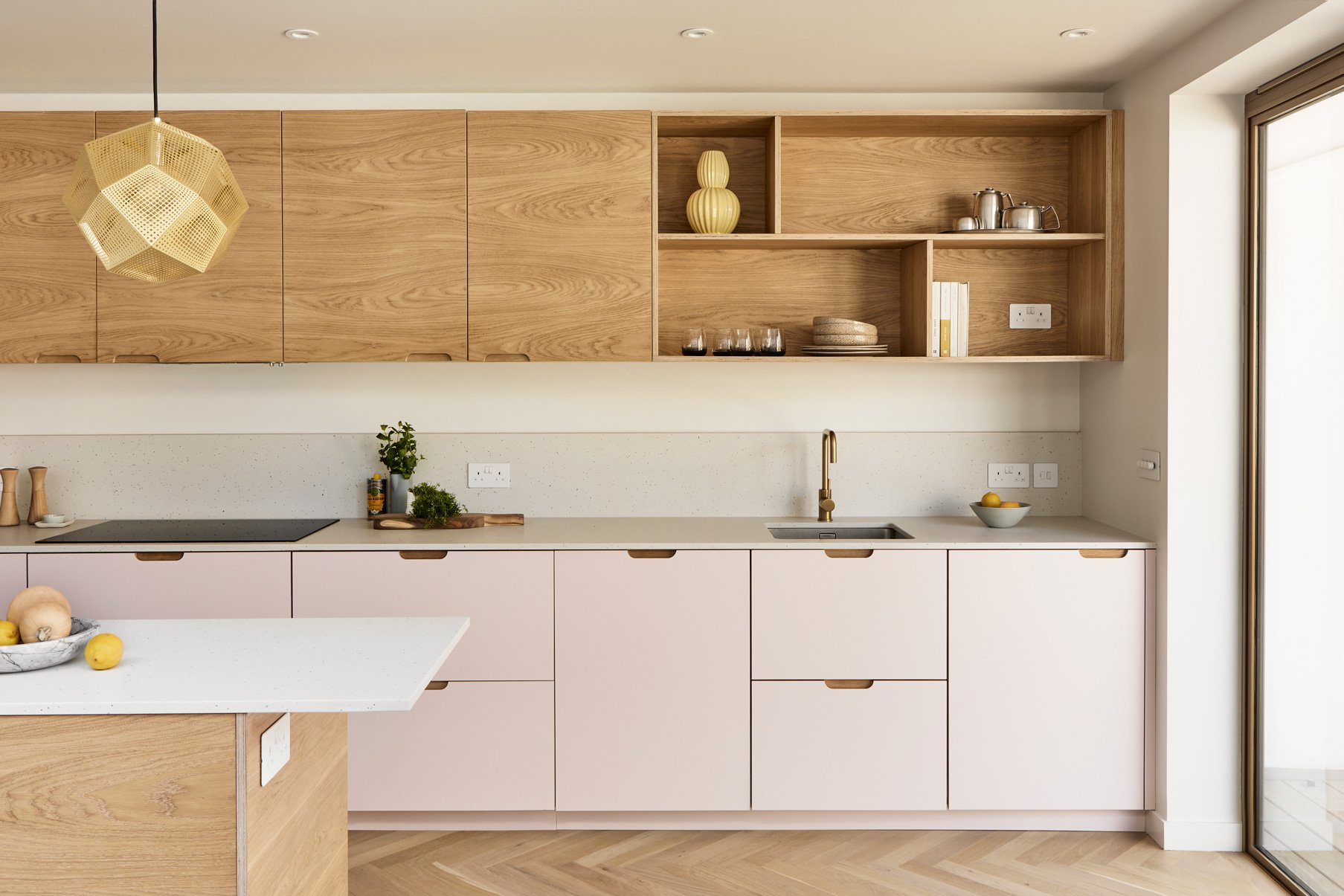HOLTE_WOOD-P_OAK_LAM-P_Kitchen.jpeg