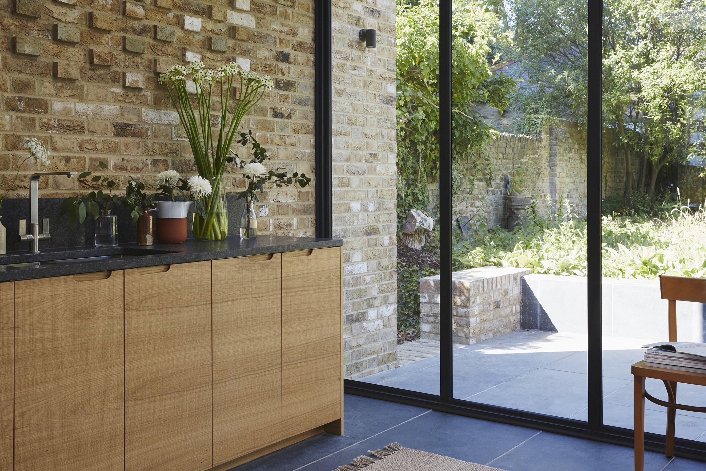 HOLTE_ROUGH_SAWN_OAK_VENEER_GRANITE_SPLASHBACK_KITCHEN_09