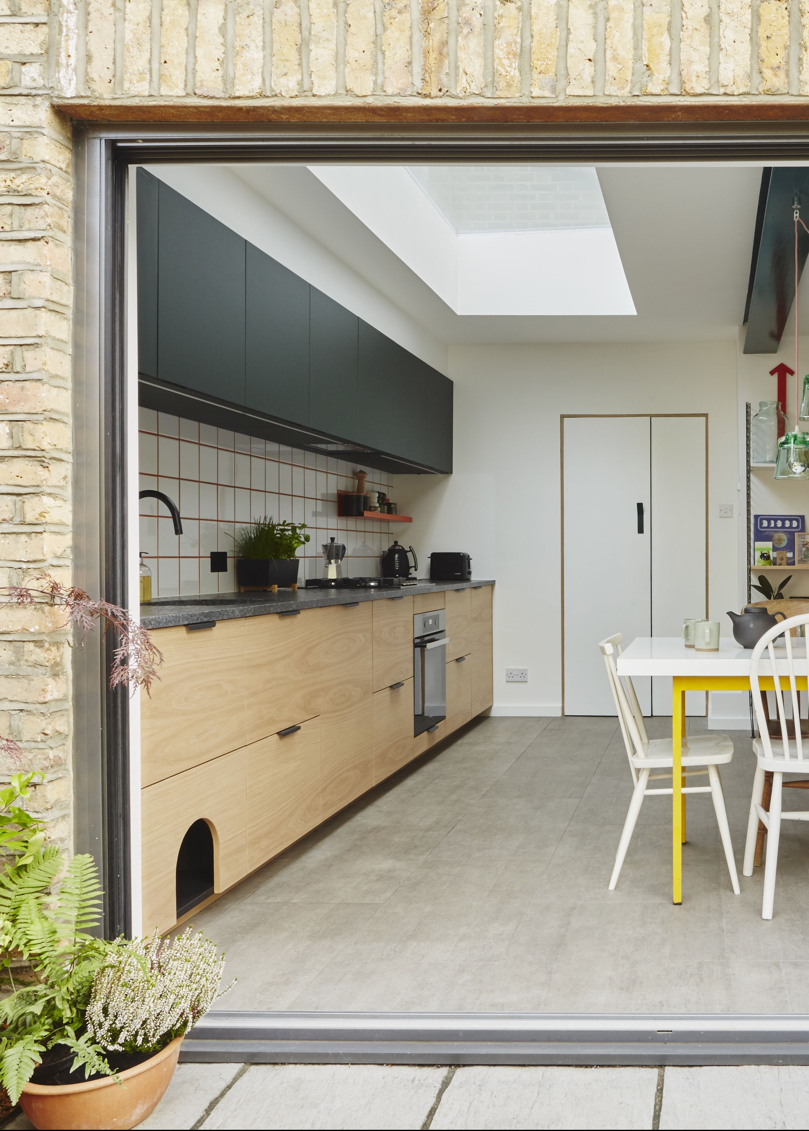 HOLTE_kitchen_wood_oak_dark green 02