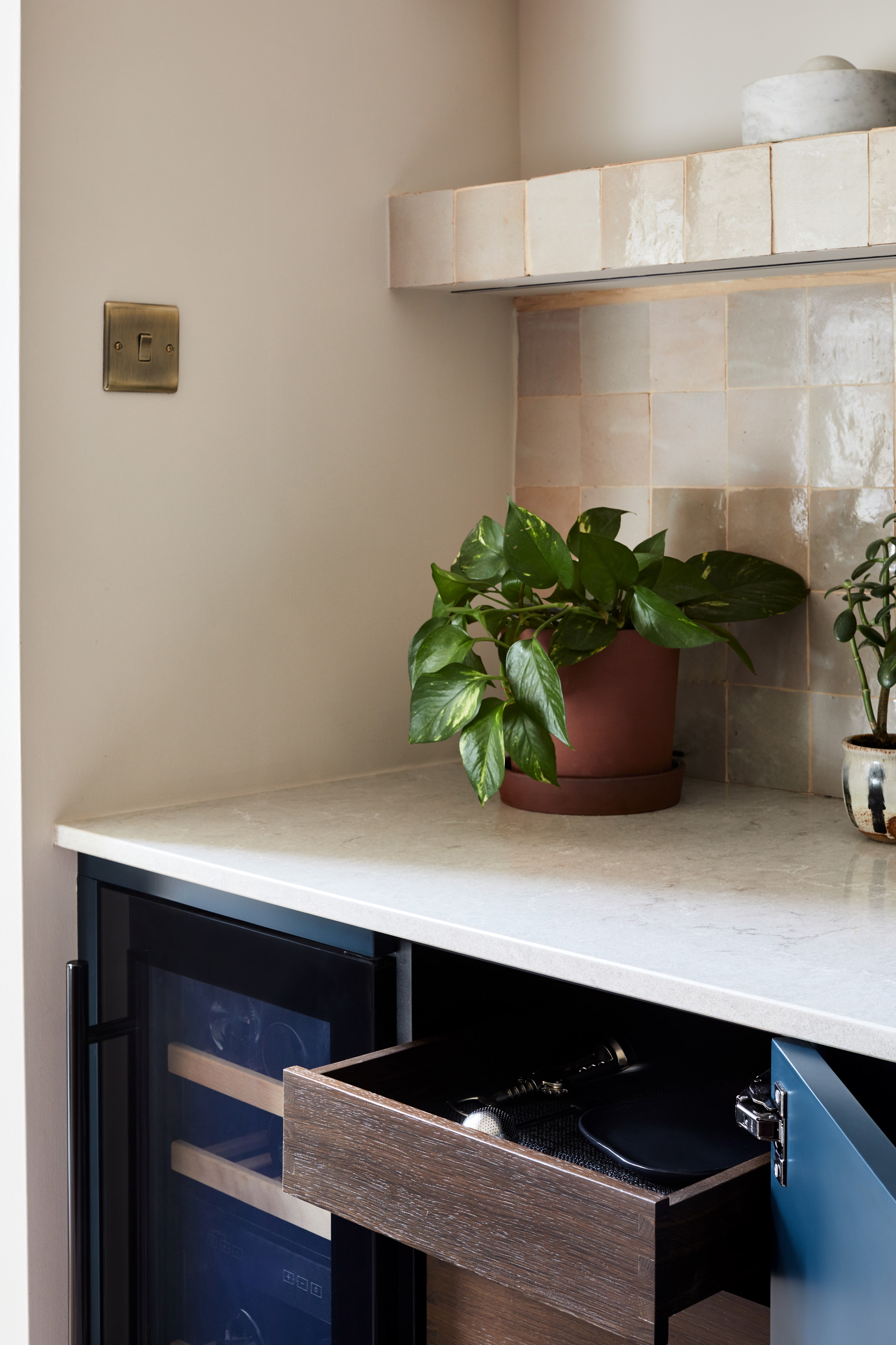 Open drawer and worktop