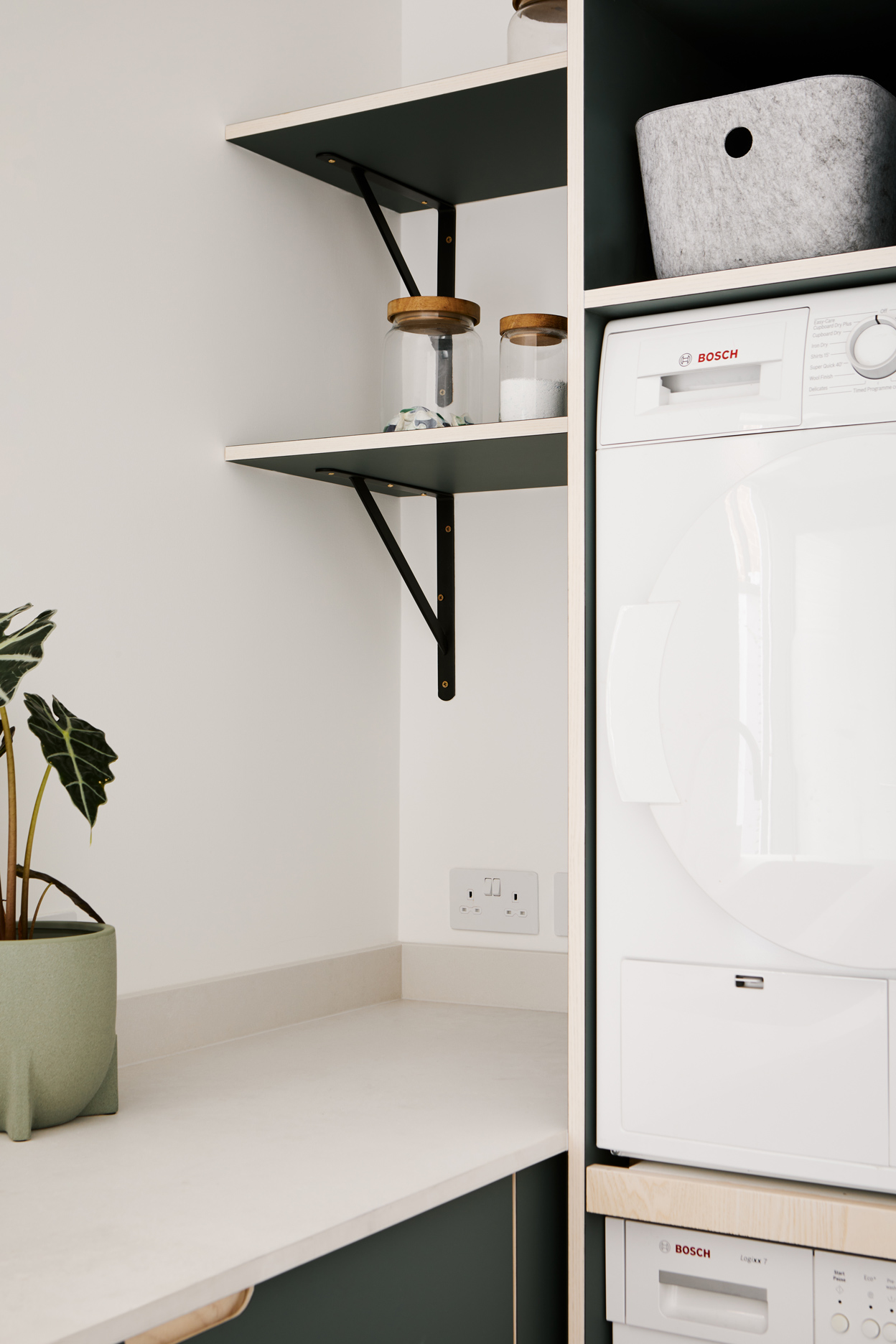 kitchen utility room