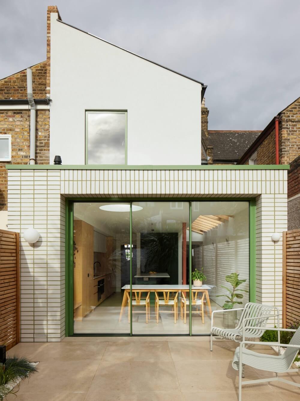 Hichisson Road-Richard-Chivers-Lead-6