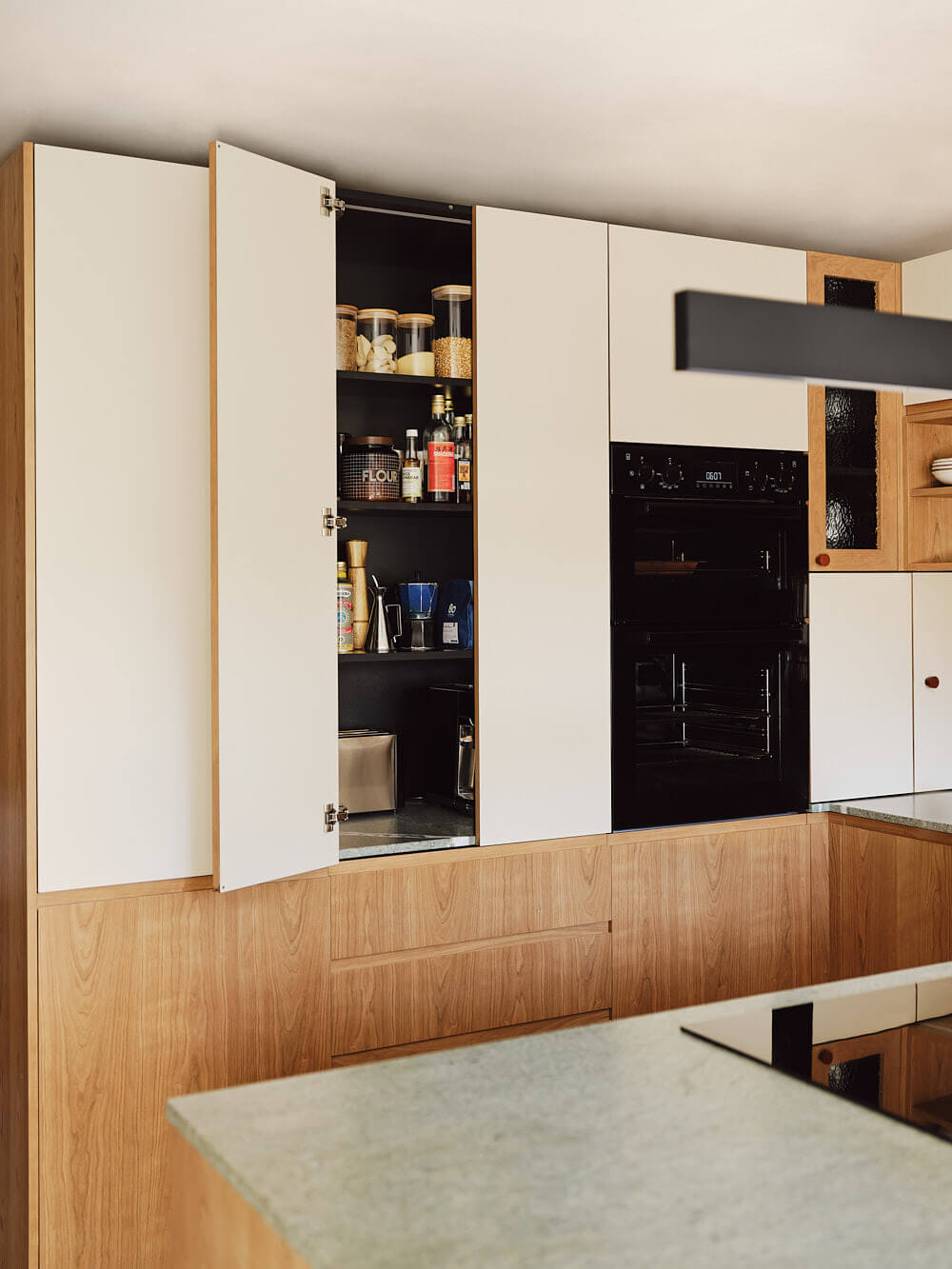 © Beth Davis_Holte_Elgin Road_H697_05