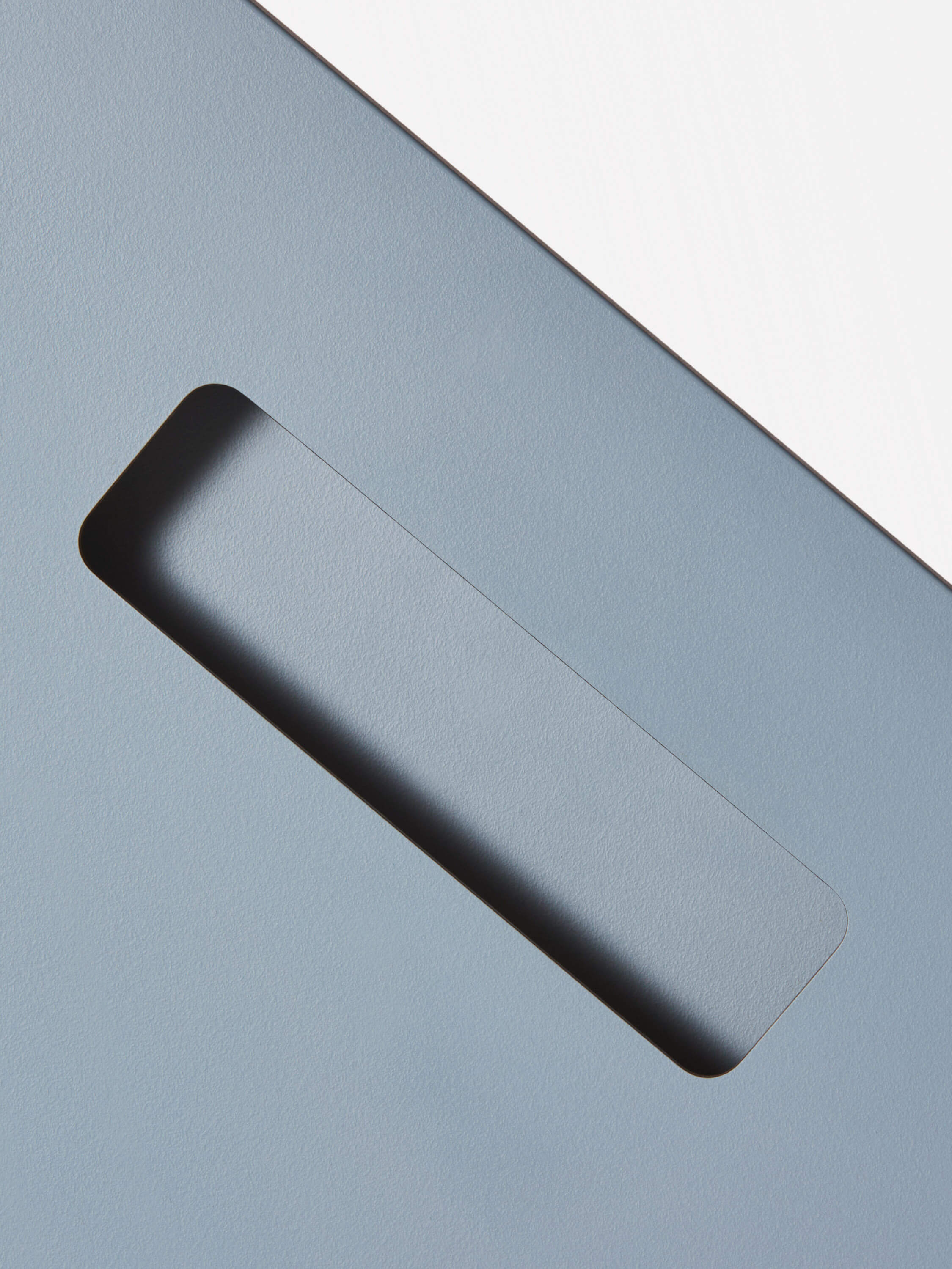 ONE-Handle_Letterbox-3