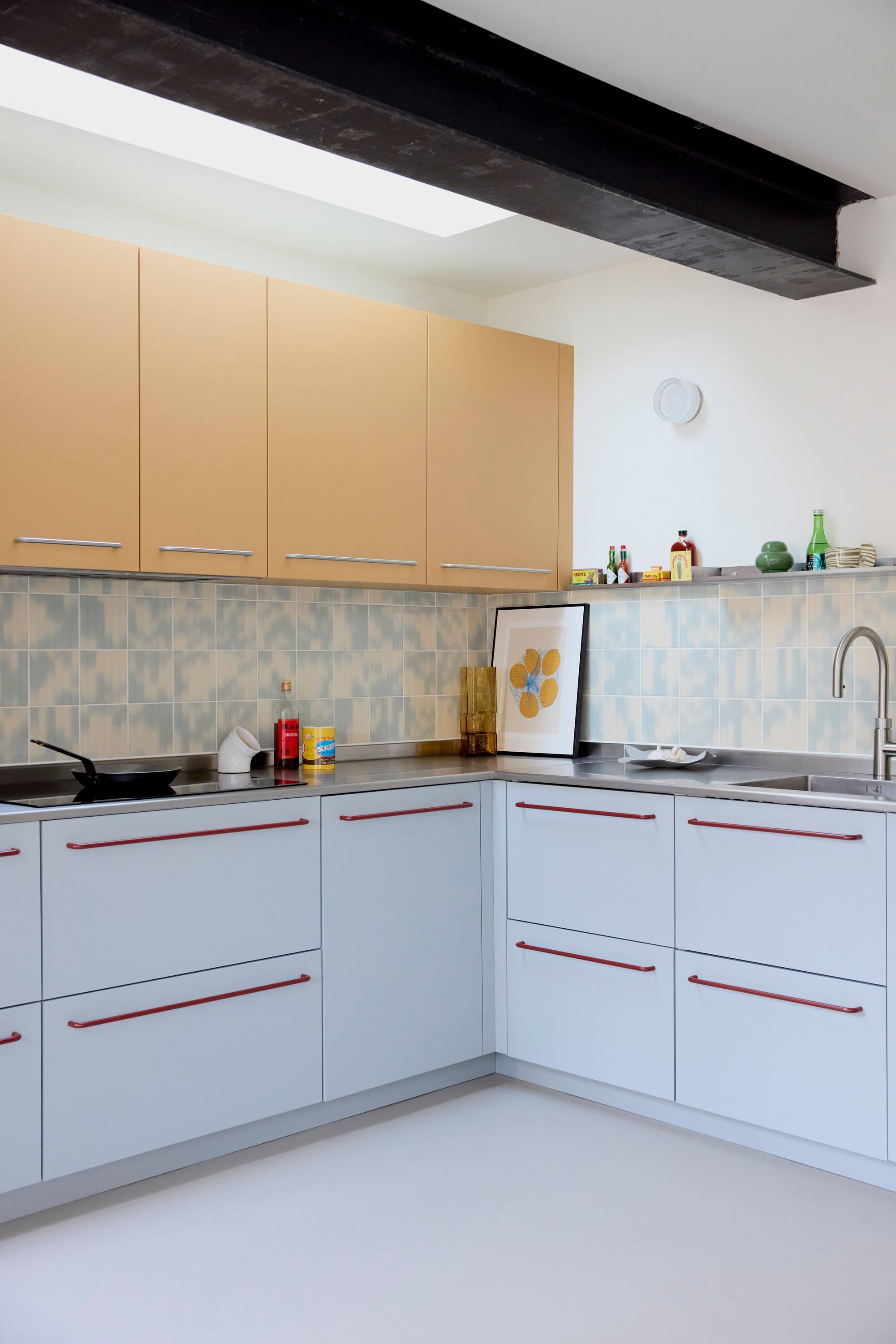 Corner view of the Somers Road kitchen designed by HOLTE