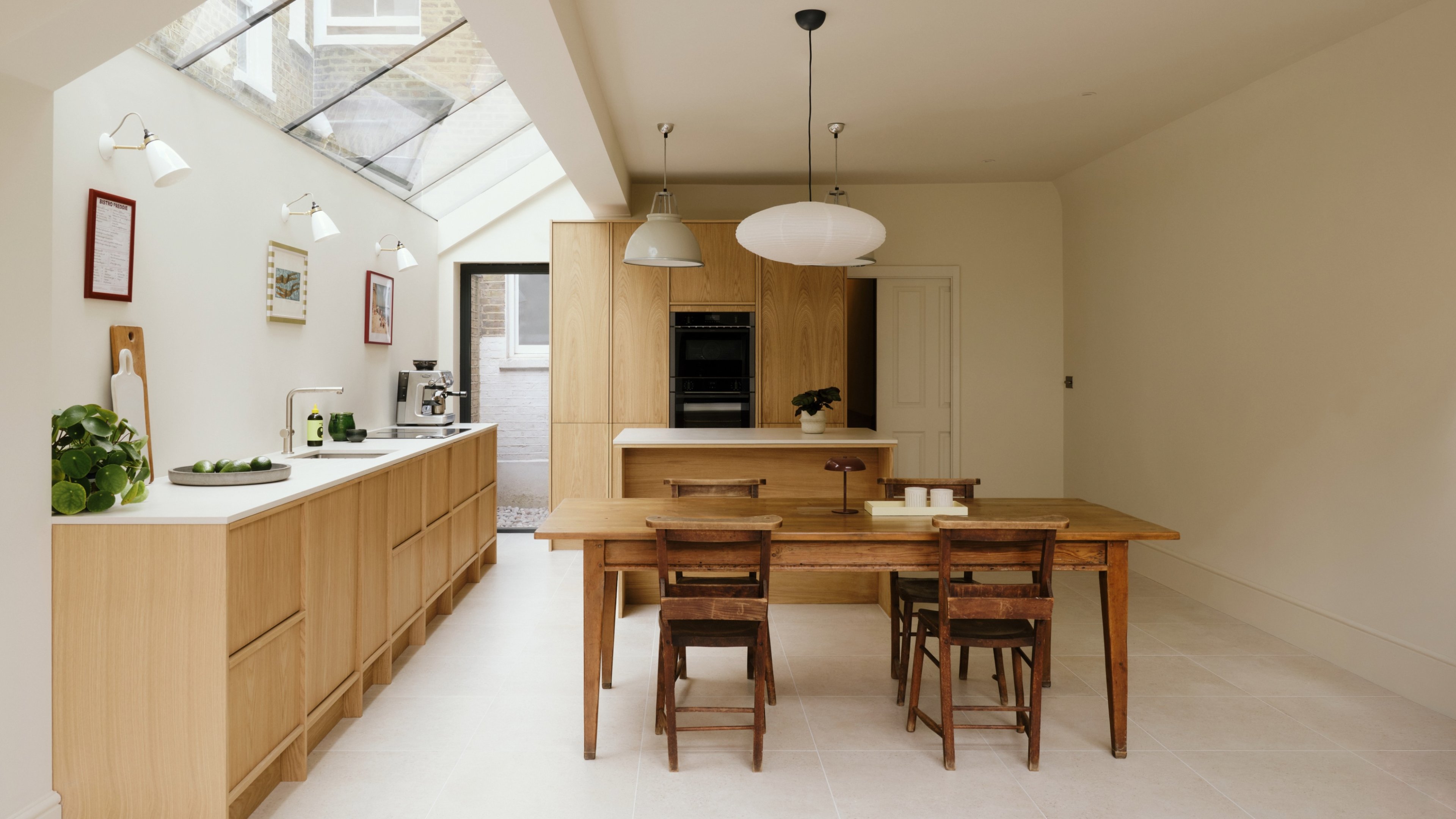 Holte-Clifford-Gardens-Project-Beth-Davis-H933-Landscape-01